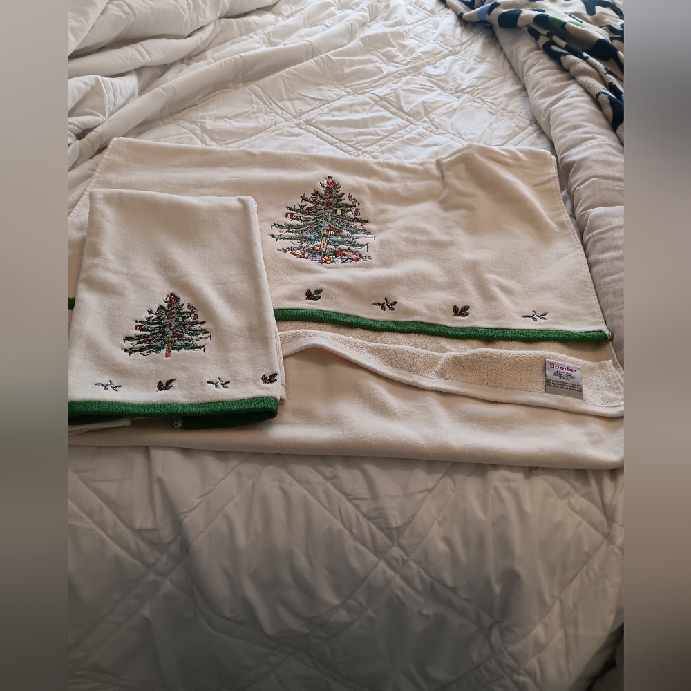 Spode Holiday Towels